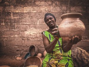 Fostering Community and Solidarity through Humanitarian Service